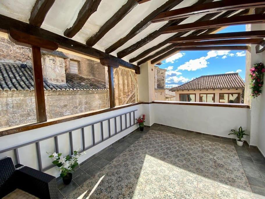 Villa Sol Casa Con Cueva Privada Y Vistas A La Iglesia Requena Luaran gambar