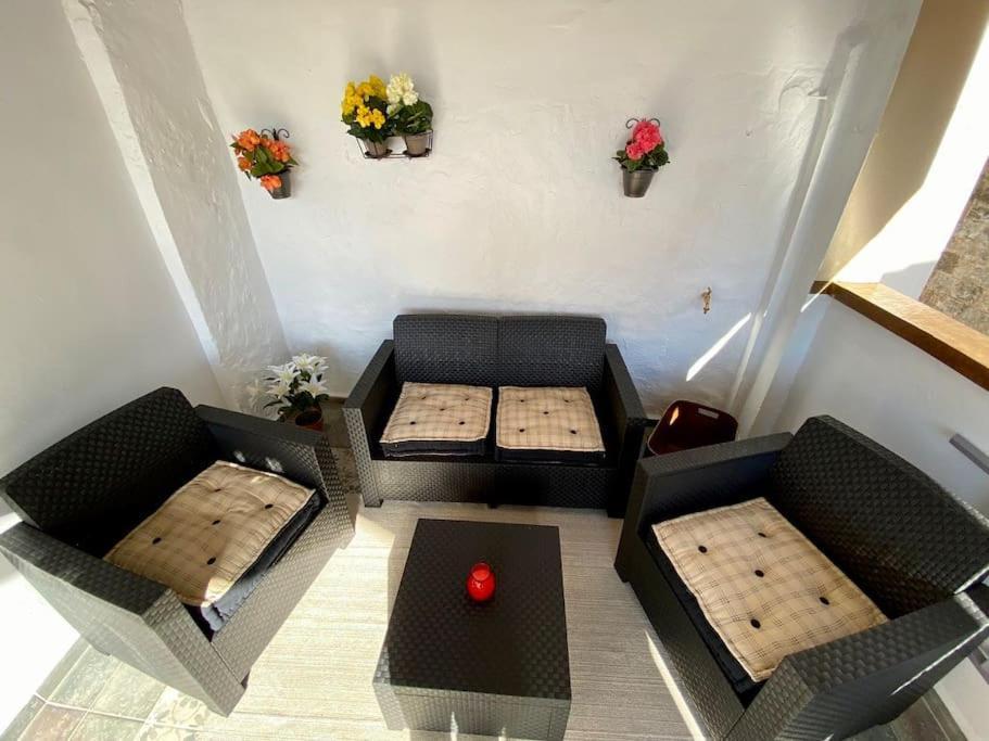 Villa Sol Casa Con Cueva Privada Y Vistas A La Iglesia Requena Luaran gambar